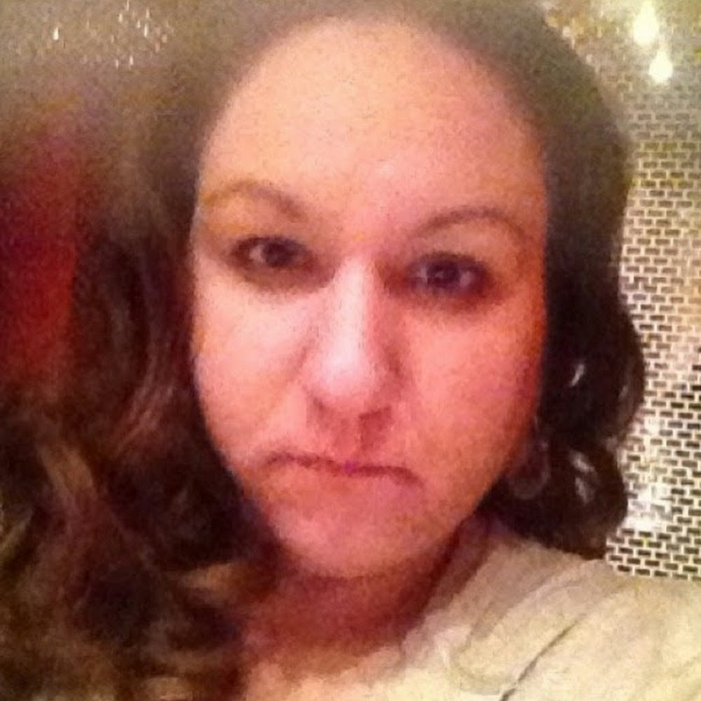 Meet your Posher, Dolores